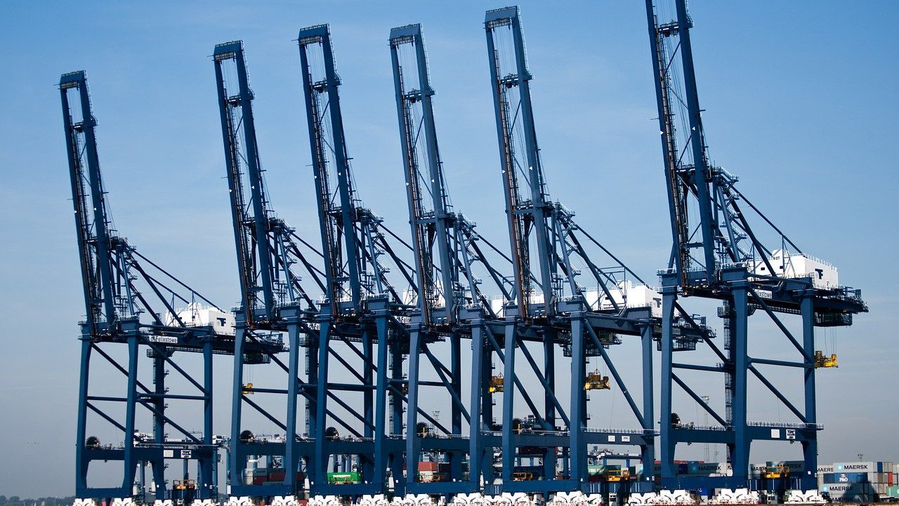 Ports logistics